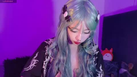 Purple Lilith online show from June 16, 11:00 am