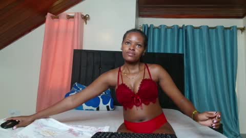 Queen armani online show from January 21, 5:27 am