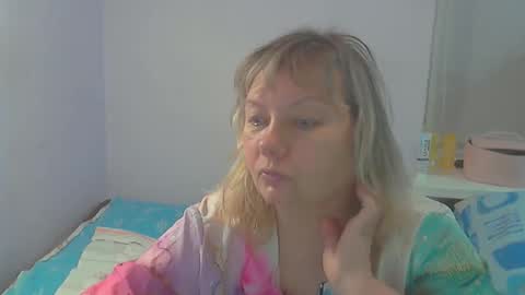 queen_jane8 online show from November 19, 8:42 pm