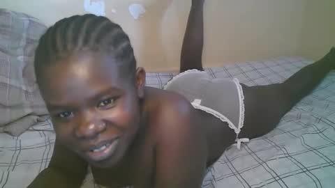 queen_latasha online show from April 23, 8:44 am