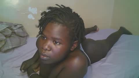 queen_latasha online show from April 11, 7:45 am