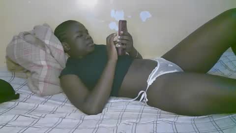 queen_latasha online show from April 22, 8:22 am