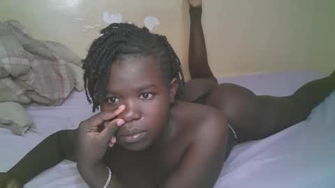 queen_latasha online show from April 8, 3:36 pm