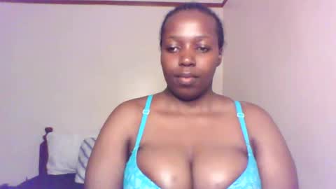 QUEEN online show from January 18, 11:50 am