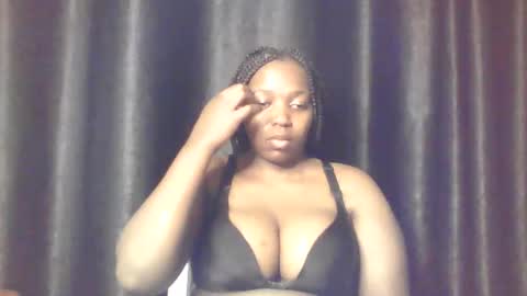 QUEEN online show from February 17, 11:42 am