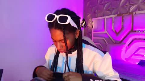   online show from February 26, 12:04 pm