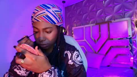   online show from April 23, 12:29 pm