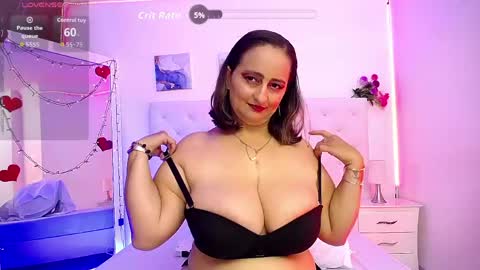 queendesiree_ online show from April 20, 8:12 pm