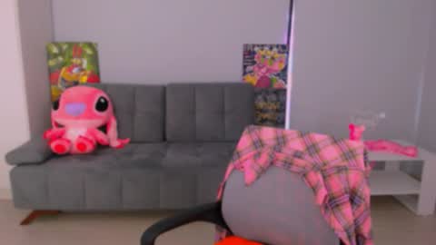 Snapshot of queenofthesense chatting on September 9, 10:26 am Patricia online show from September 9, 10:26 am
