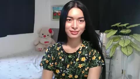 Snapshot of queenpinay69 chatting on September 27, 2:08 am QueenPinay69 online show from September 27, 2:08 am