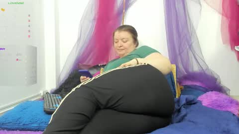 Samantha online show from March 25, 3:56 am