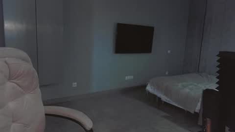 quietluxury online show from April 29, 10:07 am