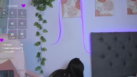    online show from February 12, 8:54 pm