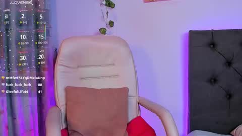    online show from November 19, 9:37 pm