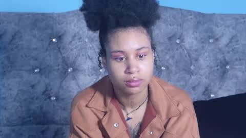 RachelAnn online show from November 6, 9:04 am