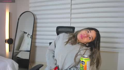 Rachell online show from January 17, 3:58 am