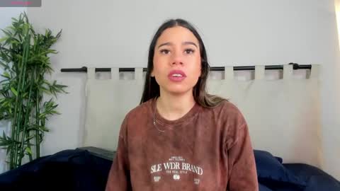 Rachell online show from April 26, 4:10 am