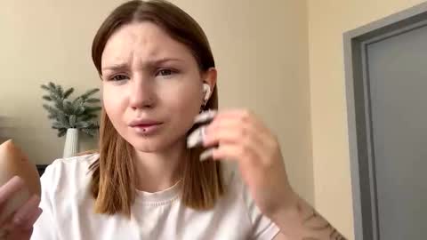 Alex online show from February 23, 10:48 am