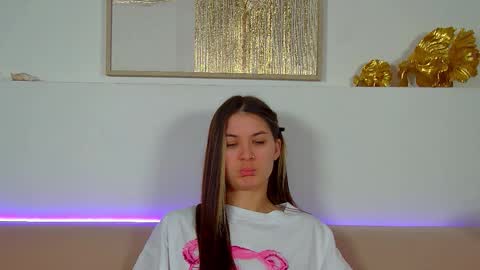 RachellSimpson online show from March 15, 7:16 pm