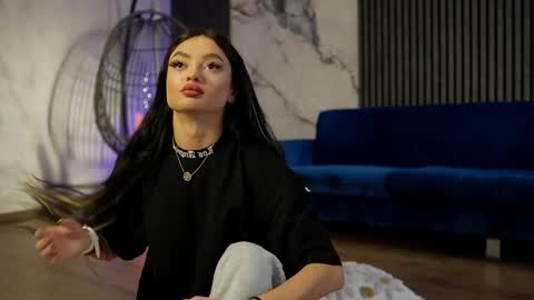 Ann online show from April 19, 4:12 am