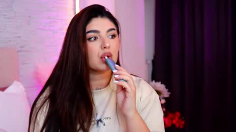 RachelSwaan online show from February 13, 7:32 am