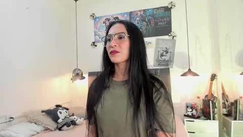 Raia online show from March 18, 3:22 am