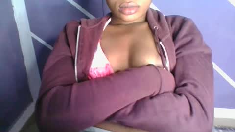 Snapshot of rainbow_baby26 chatting on October 14, 11:18 pm rainbow baby26 online show from October 14, 11:18 pm