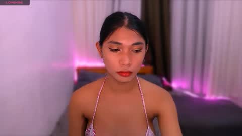 raindrizzle1706 online show from February 27, 5:40 am