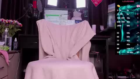 Laura online show from June 14, 2:24 am
