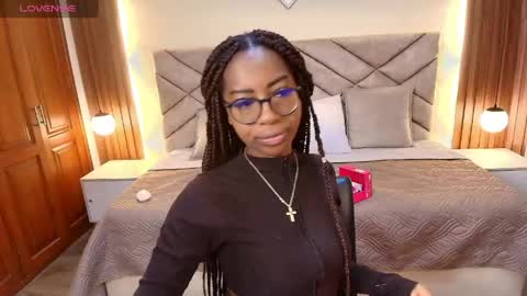 Raquel online show from April 25, 12:19 pm