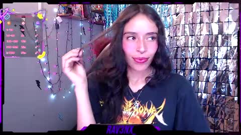   online show from April 3, 12:52 am