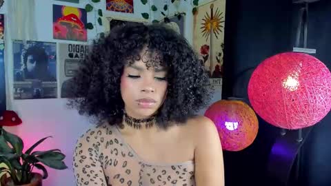 raven  online show from December 2, 12:45 am