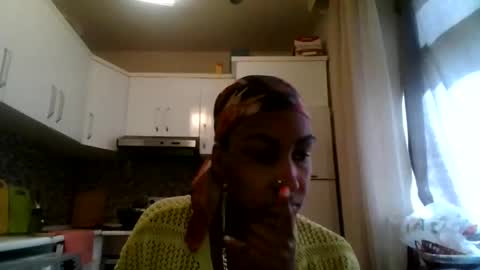 ravenbby online show from April 26, 10:35 am