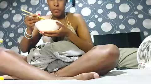 ravenbby online show from March 29, 2:54 am