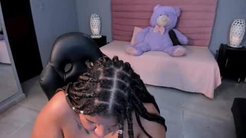    online show from October 4, 5:24 am