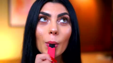 Lav online show from November 24, 8:11 pm