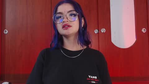 raventh_ online show from April 23, 12:29 pm