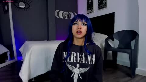 Snapshot of ravenwitch_ chatting on March 2, 9:08 pm Raven Witch online show from March 2, 9:08 pm