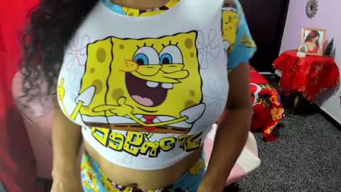 Snapshot of rayza_mature_ chatting on December 23, 6:05 pm Danna online show from December 23, 6:05 pm