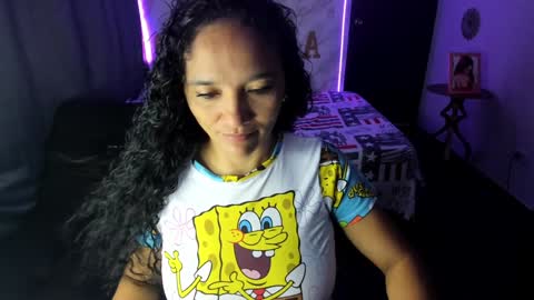 Snapshot of rayza_mature_ chatting on January 17, 1:47 am Danna online show from January 17, 1:47 am
