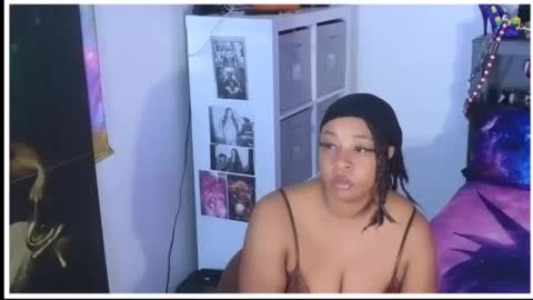 realgoddessdream online show from April 26, 3:48 am