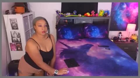 realgoddessdream online show from May 2, 1:42 am
