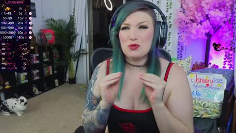 Snapshot of realsamisins chatting on January 24, 11:56 pm Snap - RealSamiSins online show from January 24, 11:56 pm