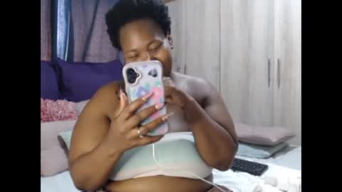 REAL1SWEETHEART online show from January 7, 8:07 am