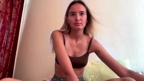 Risa online show from July 28, 12:34 pm