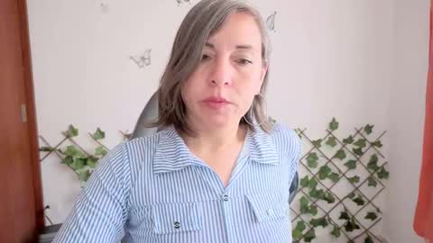 Rebbeca online show from February 9, 12:40 pm