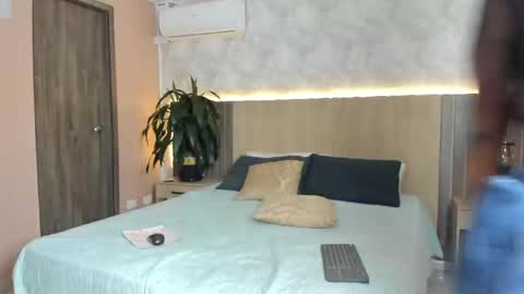 I invite you to my birthday on November 3th  online show from April 20, 8:12 pm