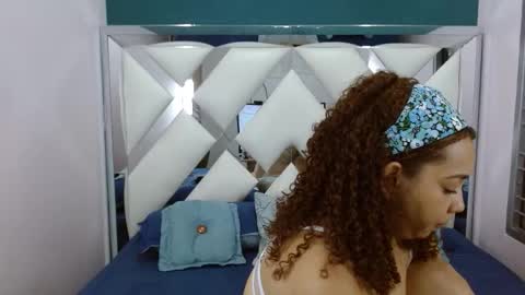 R E B E C A online show from December 15, 8:14 pm