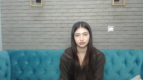 rebeccamosc online show from April 4, 9:52 am