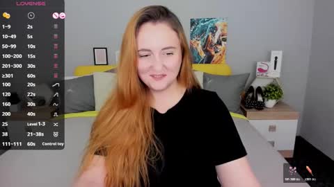 Lessy Fox online show from October 24, 6:59 pm